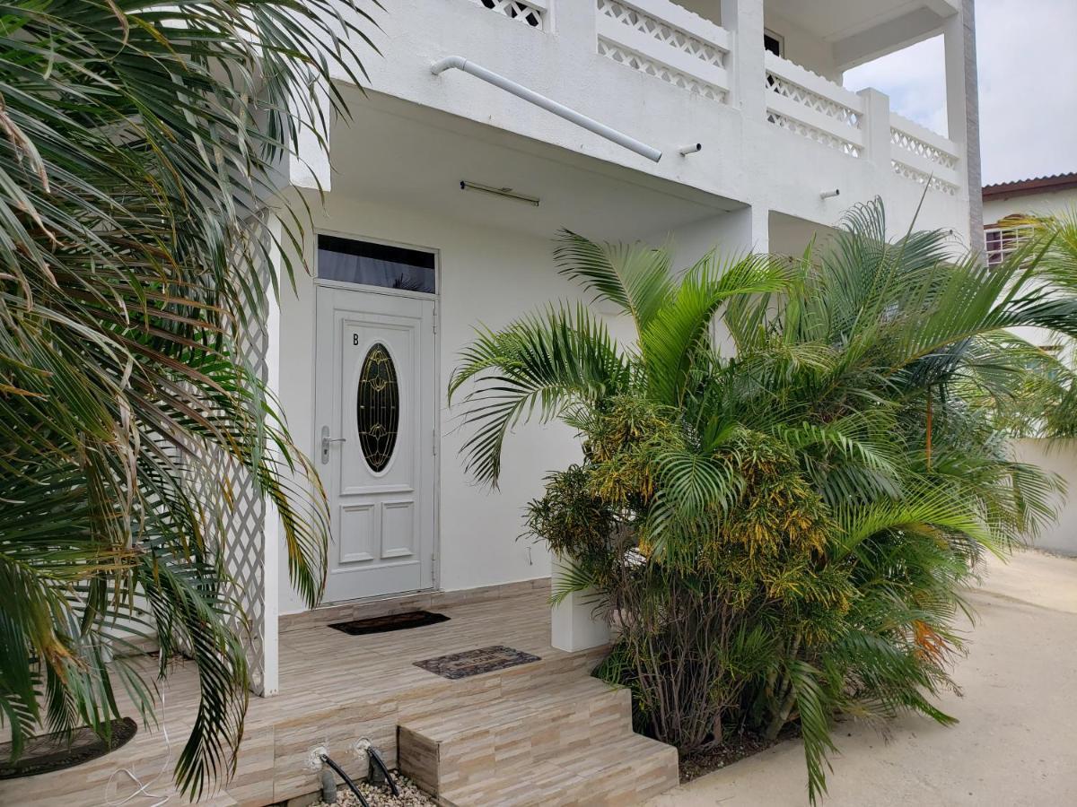 Grand Sun Valley Residences Willemstad Exterior photo