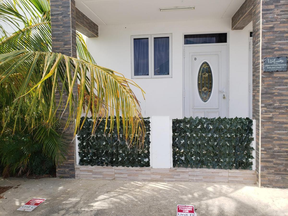 Grand Sun Valley Residences Willemstad Exterior photo